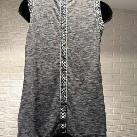W5 Charcoal Tank Top with Patterned Straps - Picture 2 of 3